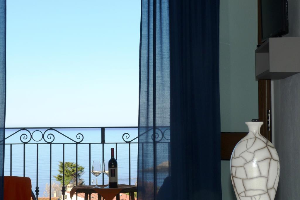 Hotel Bellavista S'Archittu Extérieur photo